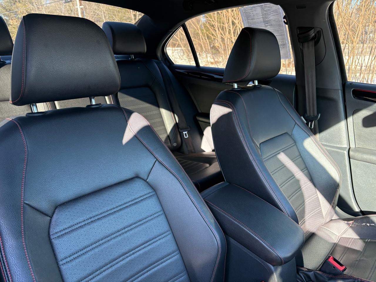 Volkswagen Jetta 2.0T GLI 6A 2017