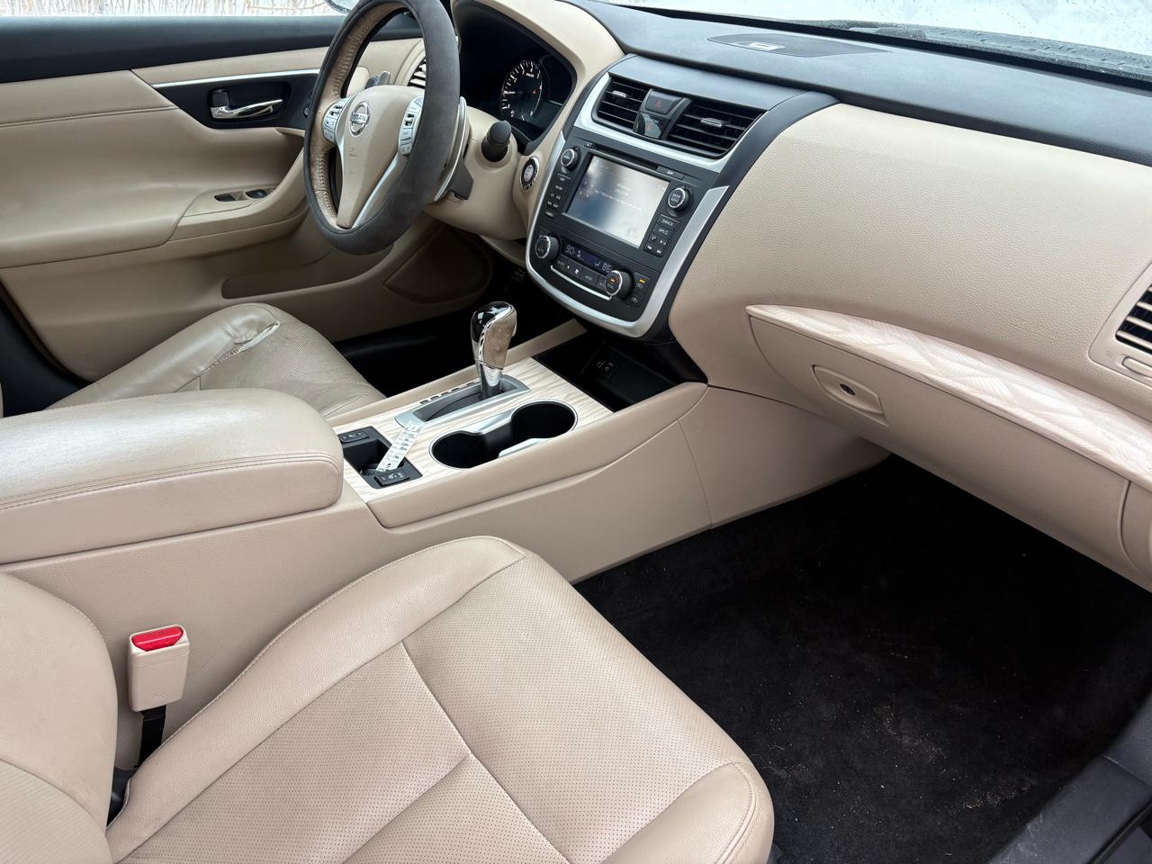 Nissan Altima 3.5 SR 2016