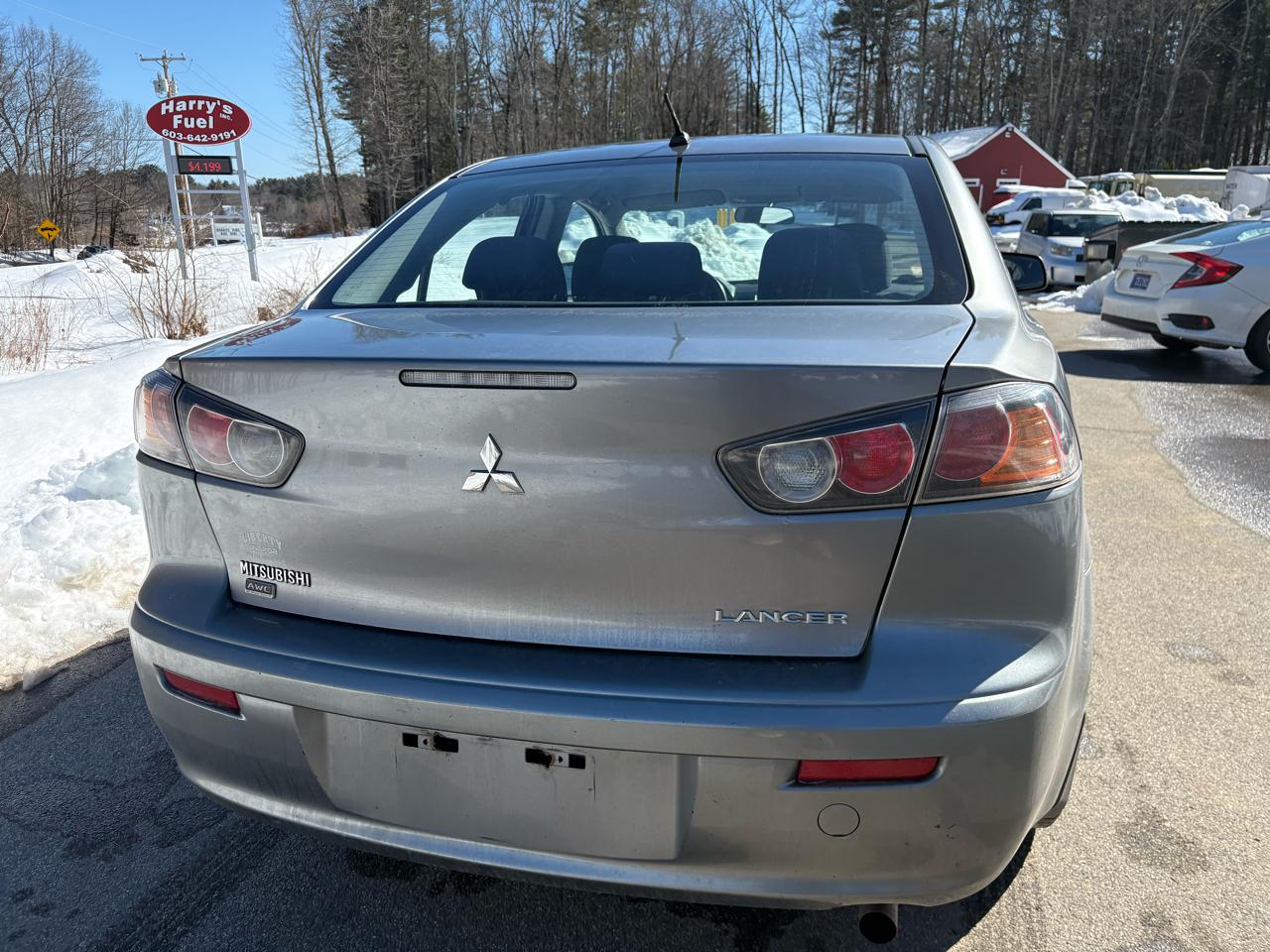 Mitsubishi Lancer SE 2012