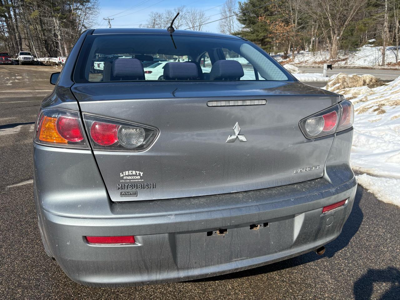 Mitsubishi Lancer SE 2012