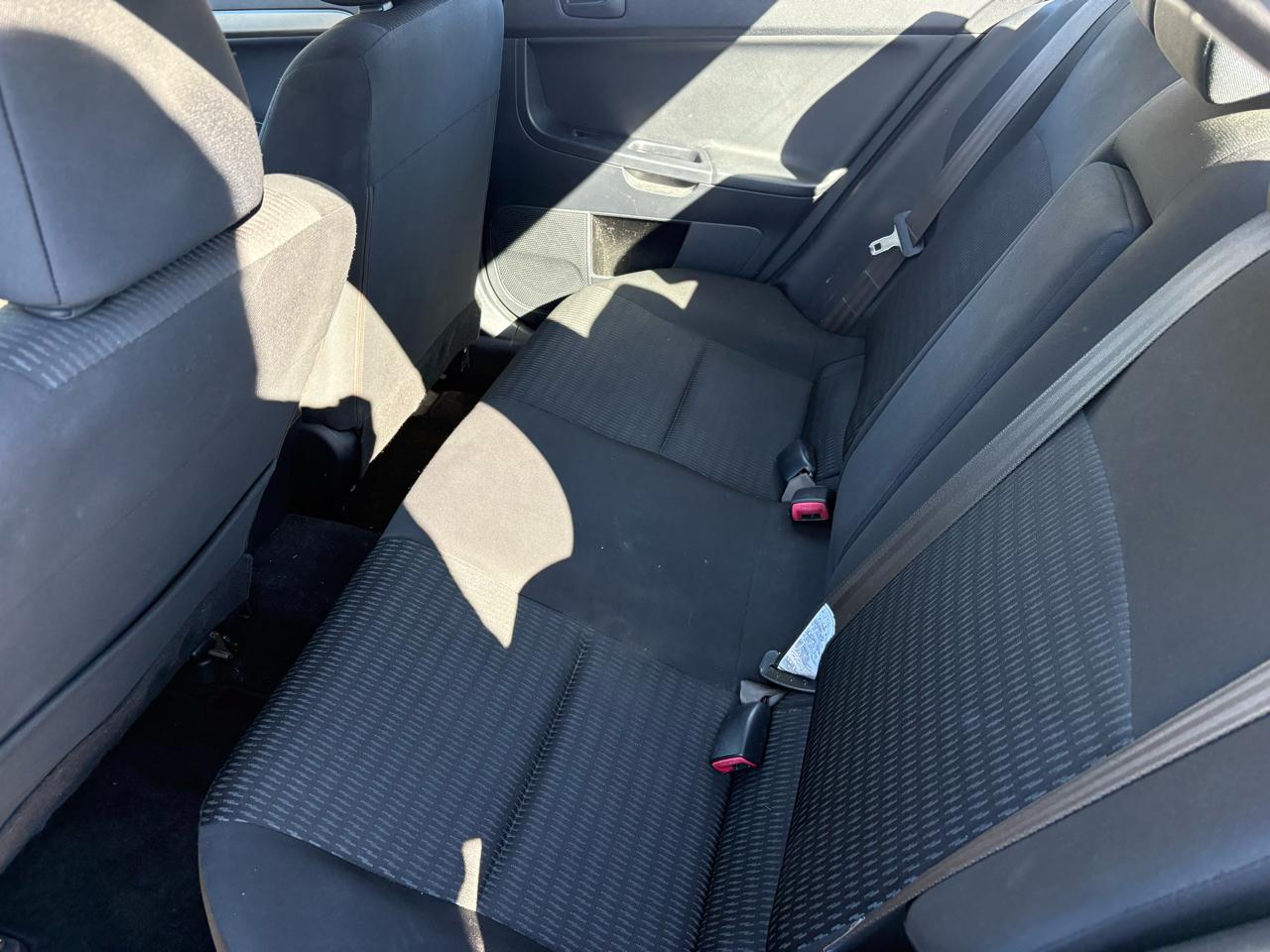 Mitsubishi Lancer SE 2012