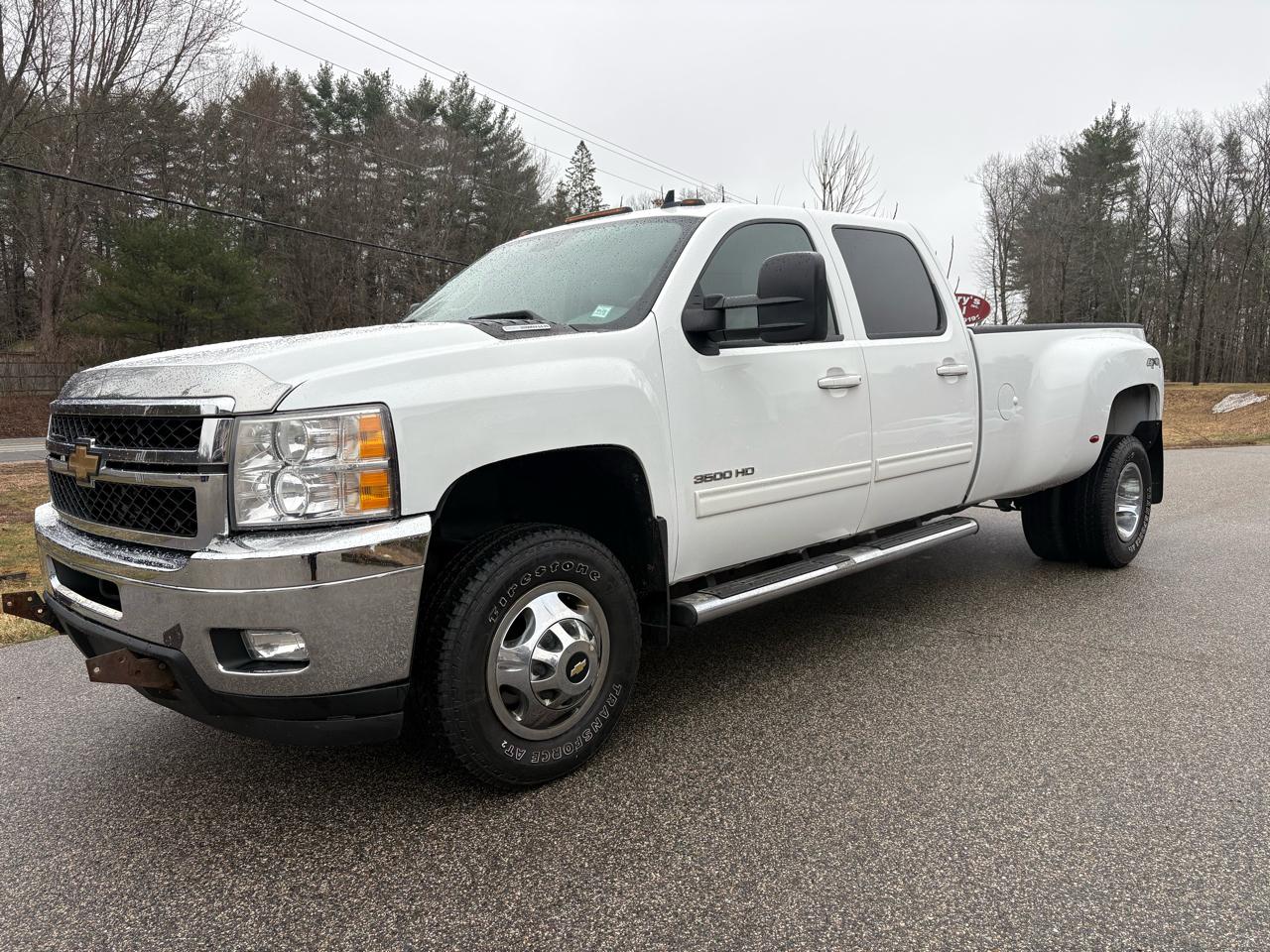 2011 Chevrolet Silverado 3500HD LTZ Crew Cab  4WD