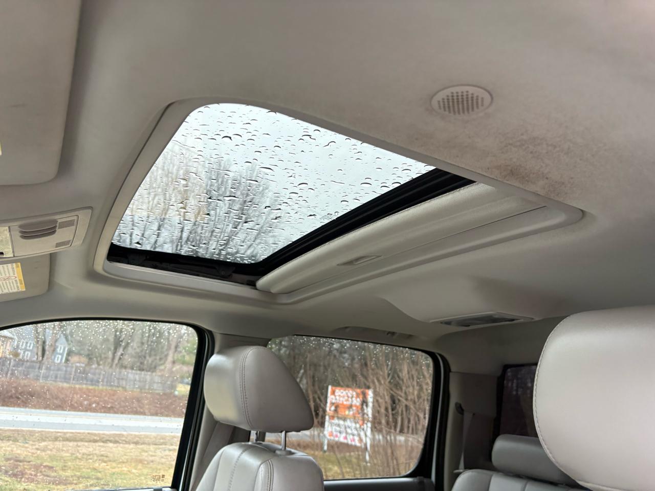 Chevrolet Silverado 3500HD LTZ Crew Cab  4WD 2011