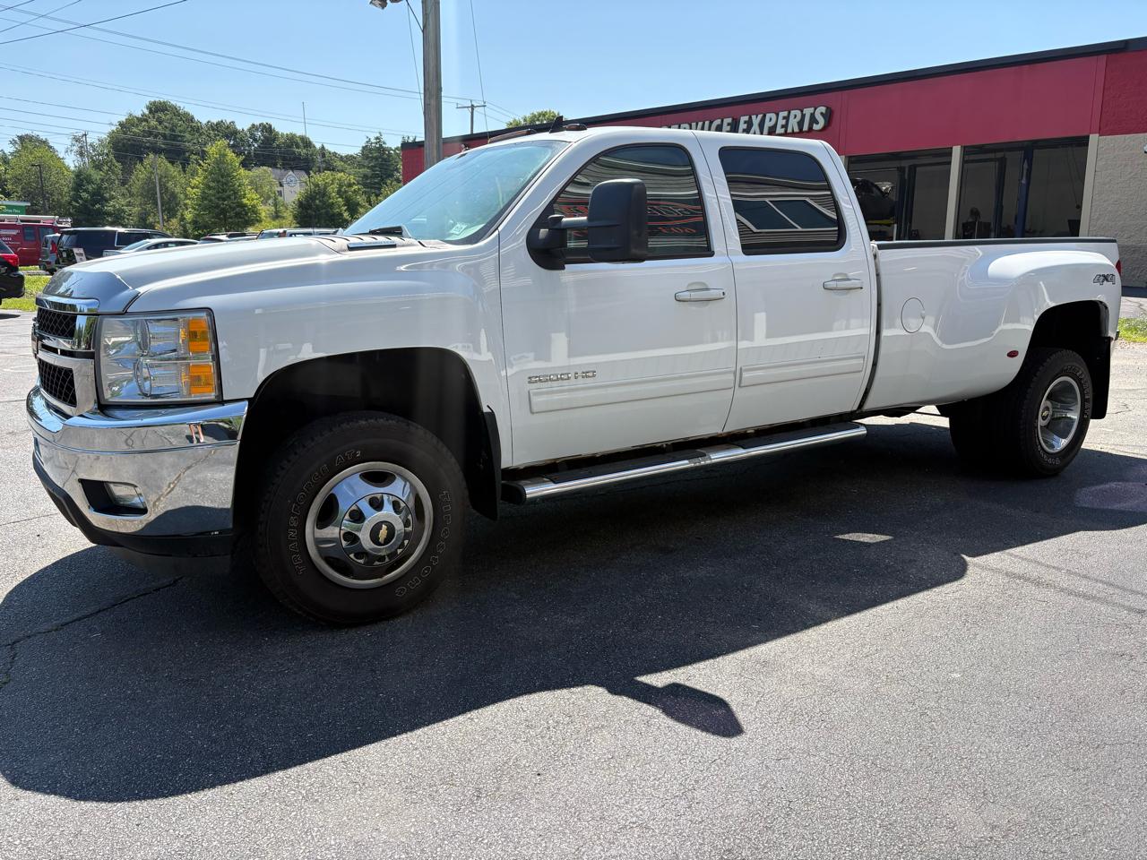 Chevrolet Silverado 3500HD LTZ Crew Cab  4WD 2011
