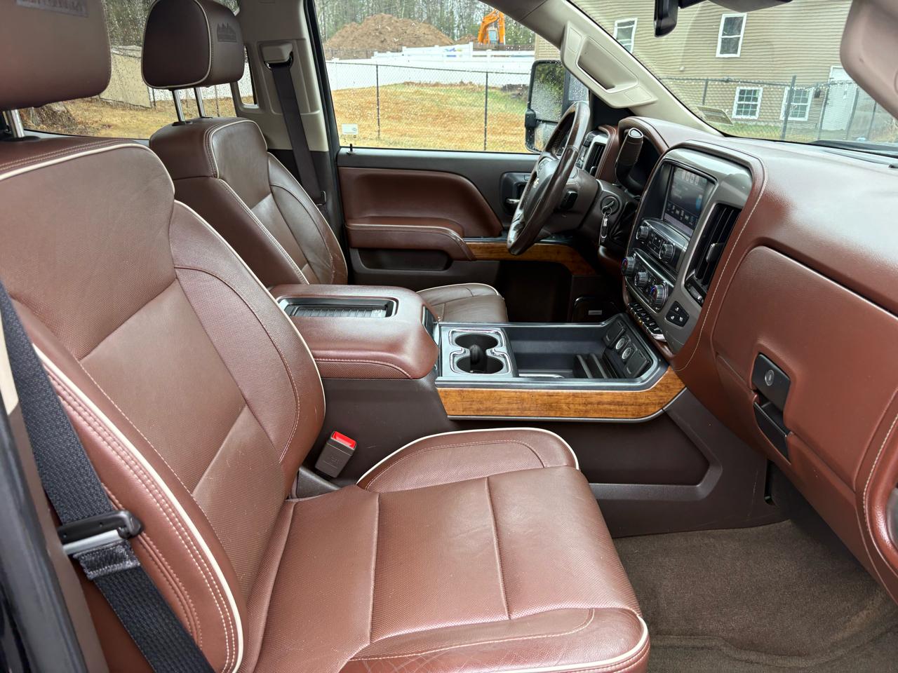 Chevrolet Silverado 2500HD High Country Crew Cab Short Box 4WD 2016