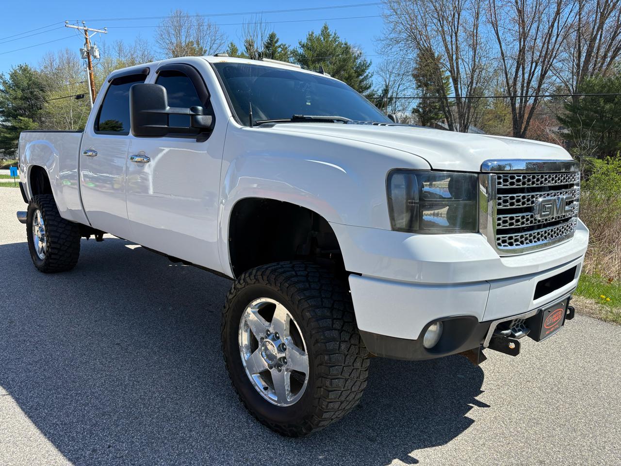2011 GMC Sierra 4WD Crew Cab Standard Box's photo