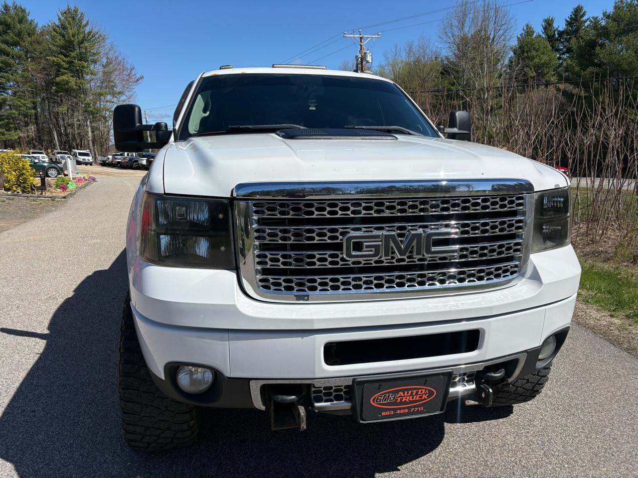 GMC Sierra 2500HD Denali Crew Cab 4WD 2011