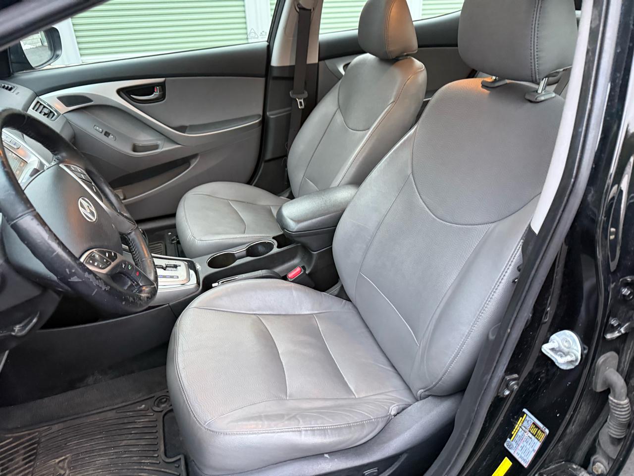 Hyundai Elantra GLS M/T 2013