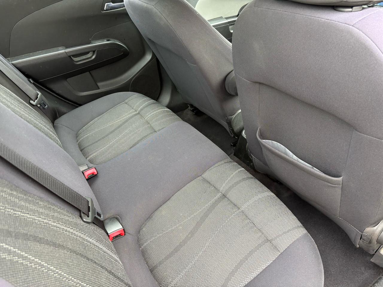 Chevrolet Sonic 2LT Sedan 2012