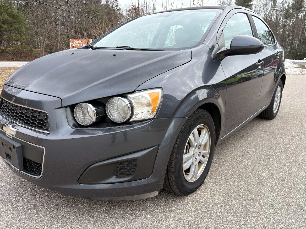 Chevrolet Sonic 2LT Sedan 2012