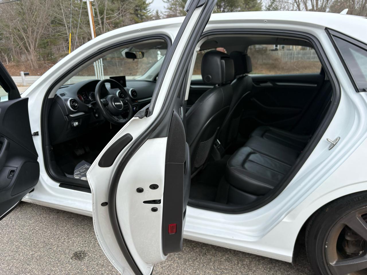 Audi A3 1.8T Premium FWD S tronic 2016