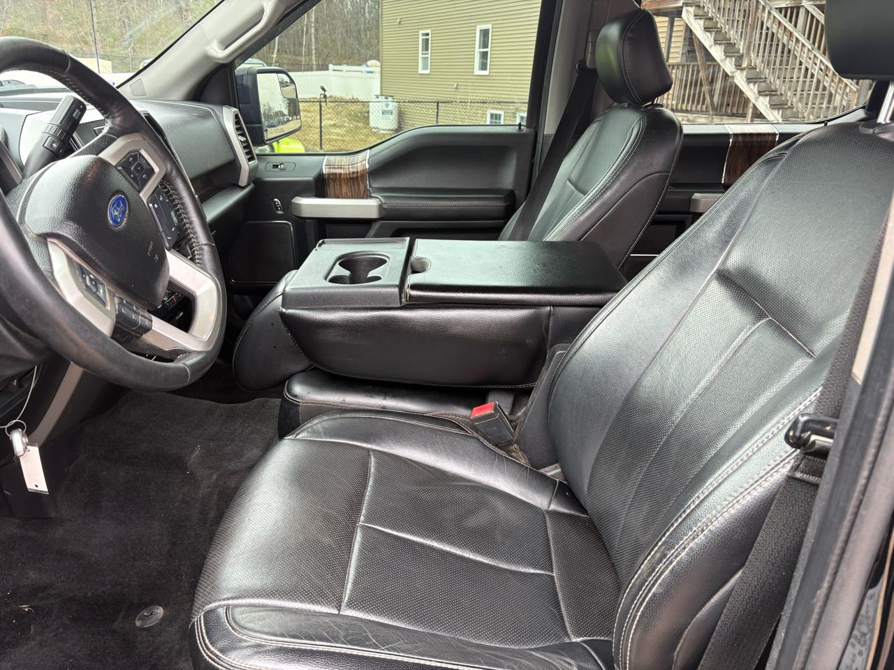 Ford F-150 Lariat SuperCrew 4WD 2018