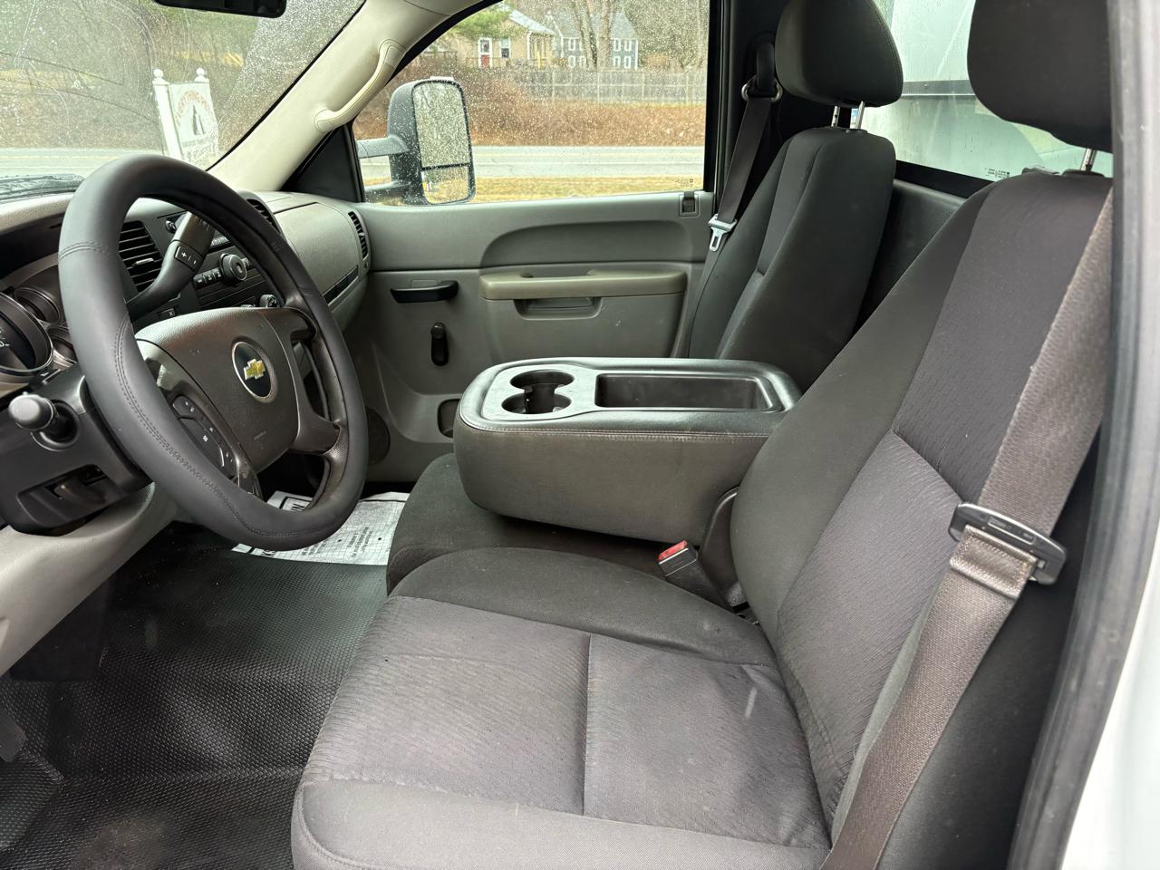 Chevrolet Silverado 2500HD Work Truck Long Box 2WD 2013