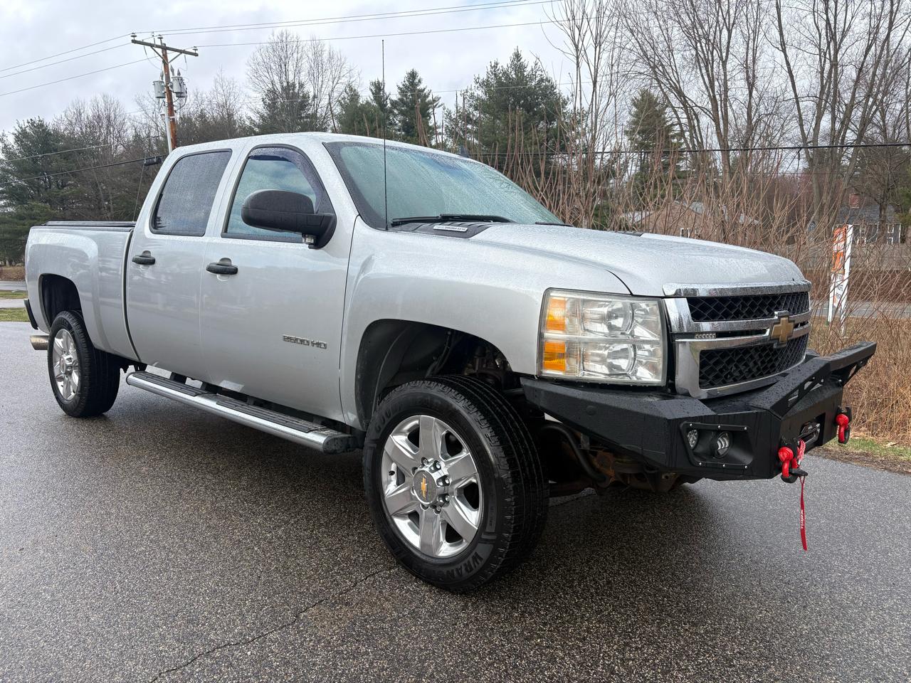Chevrolet Silverado 2500HD LT Crew Cab 4WD 2011