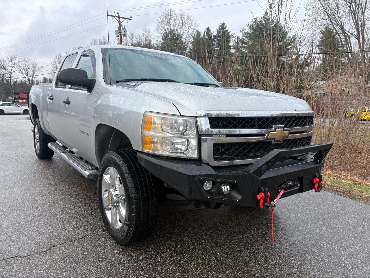 Chevrolet Silverado 2500HD LT Crew Cab 4WD 2011