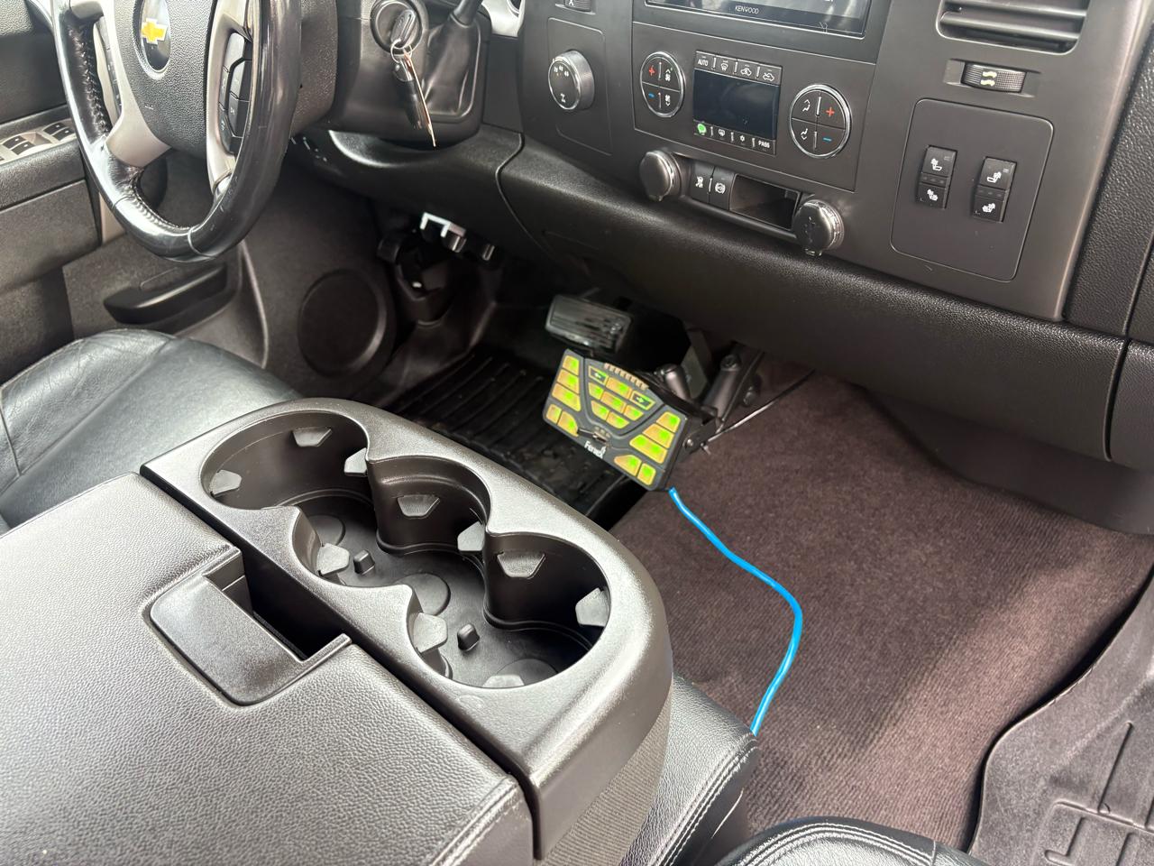 Chevrolet Silverado 2500HD LT Crew Cab 4WD 2011