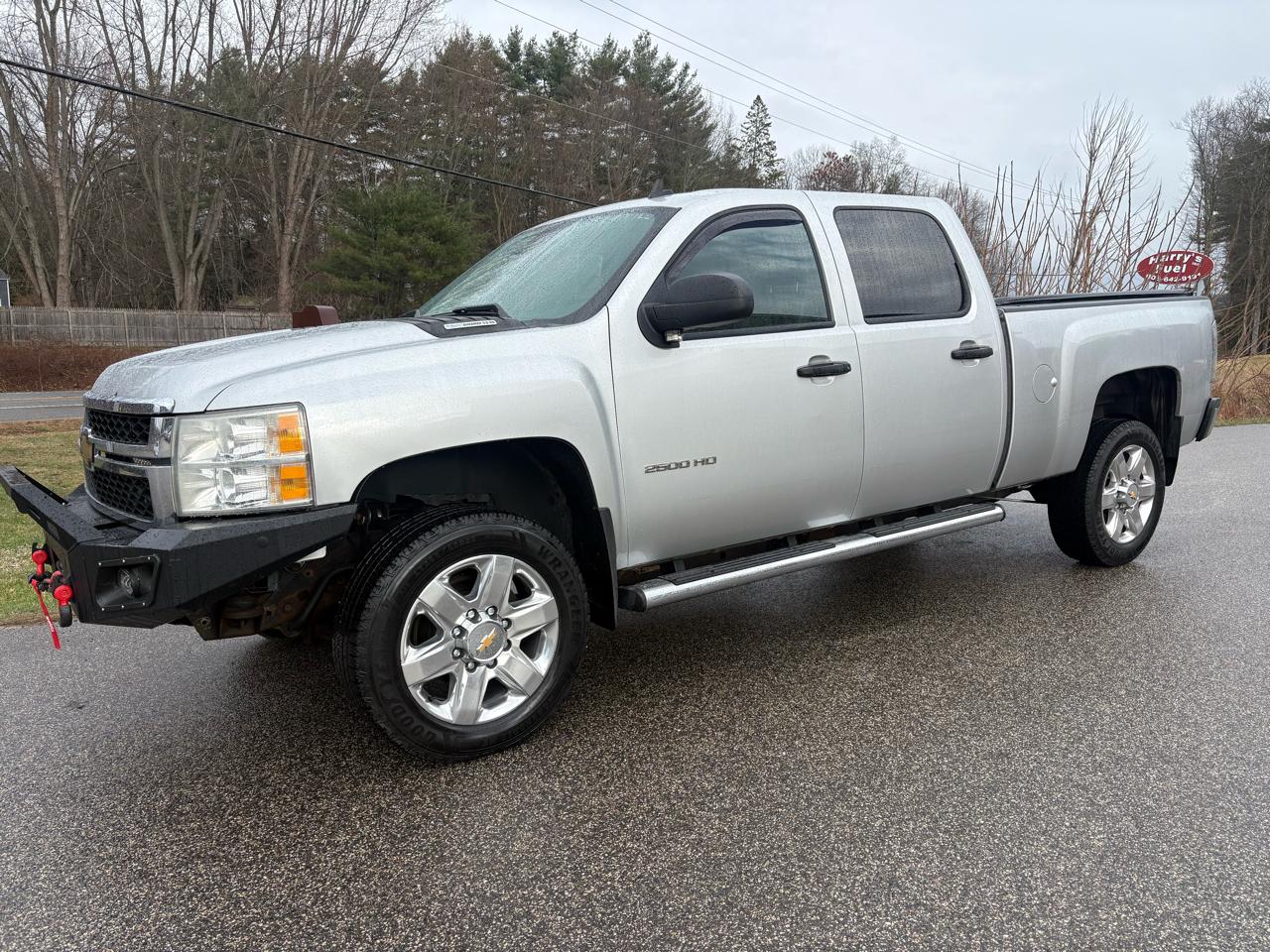Chevrolet Silverado 2500HD LT Crew Cab 4WD 2011