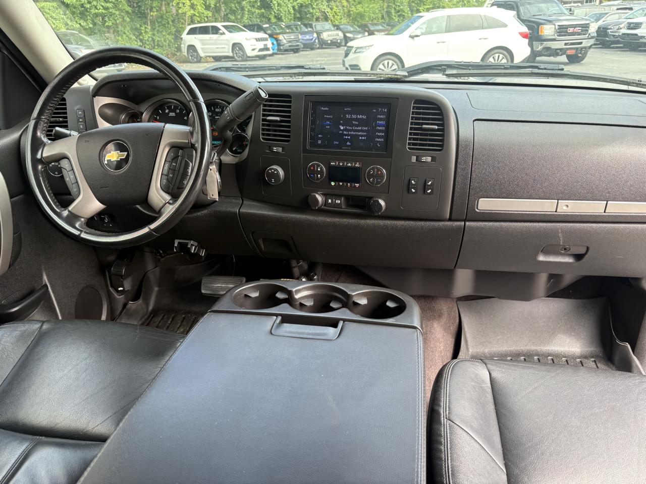 Chevrolet Silverado 2500HD LT Crew Cab 4WD 2011