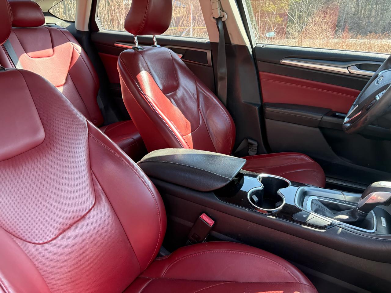 Ford Fusion Titanium AWD 2015