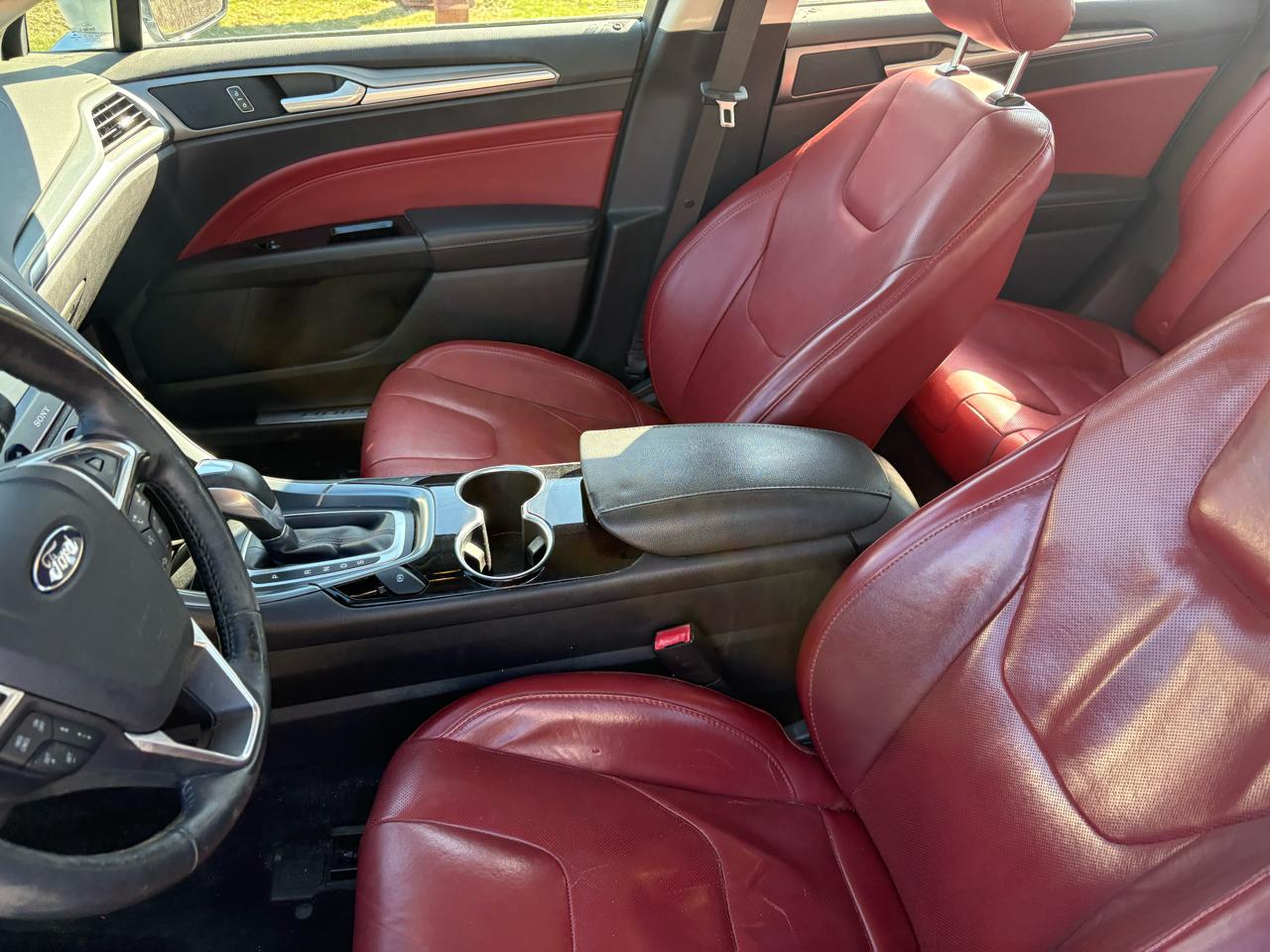 Ford Fusion Titanium AWD 2015