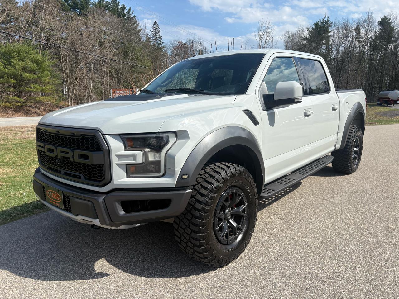 Ford F-150 Raptor SuperCrew 4WD 2017