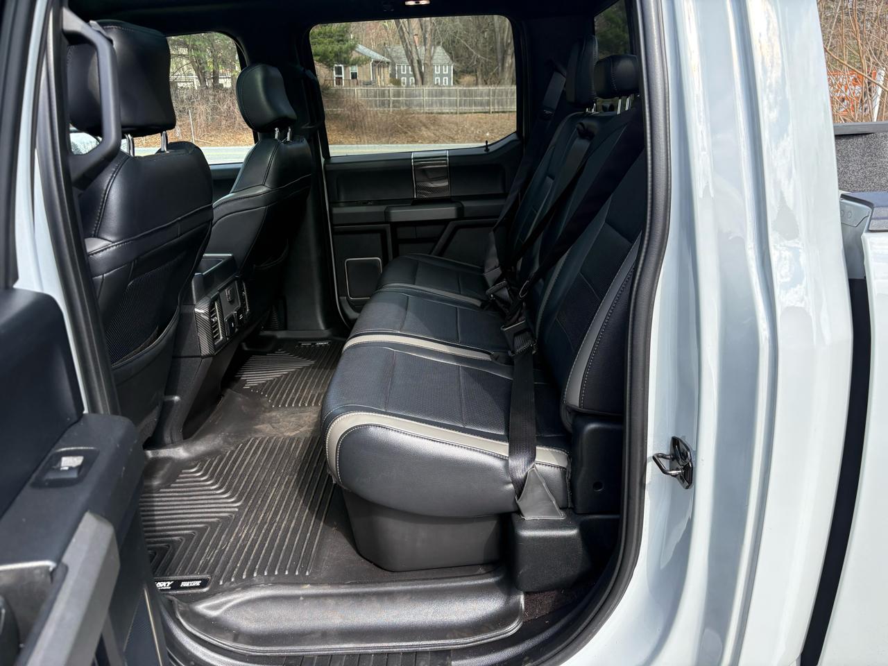 Ford F-150 Raptor SuperCrew 4WD 2017