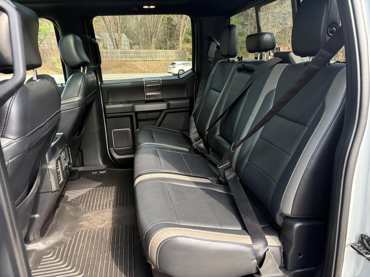 Ford F-150 Raptor SuperCrew 4WD 2017