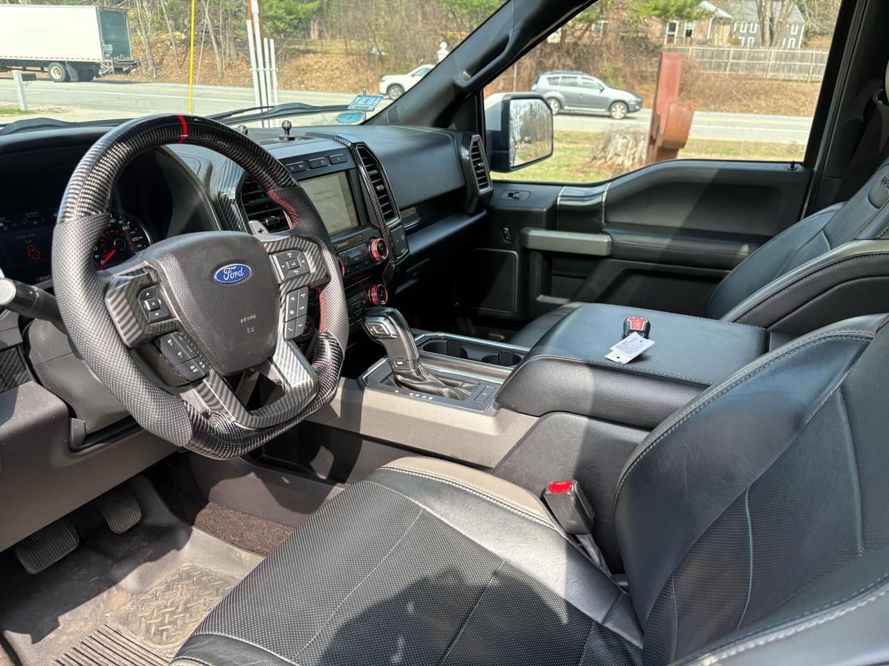 Ford F-150 Raptor SuperCrew 4WD 2017