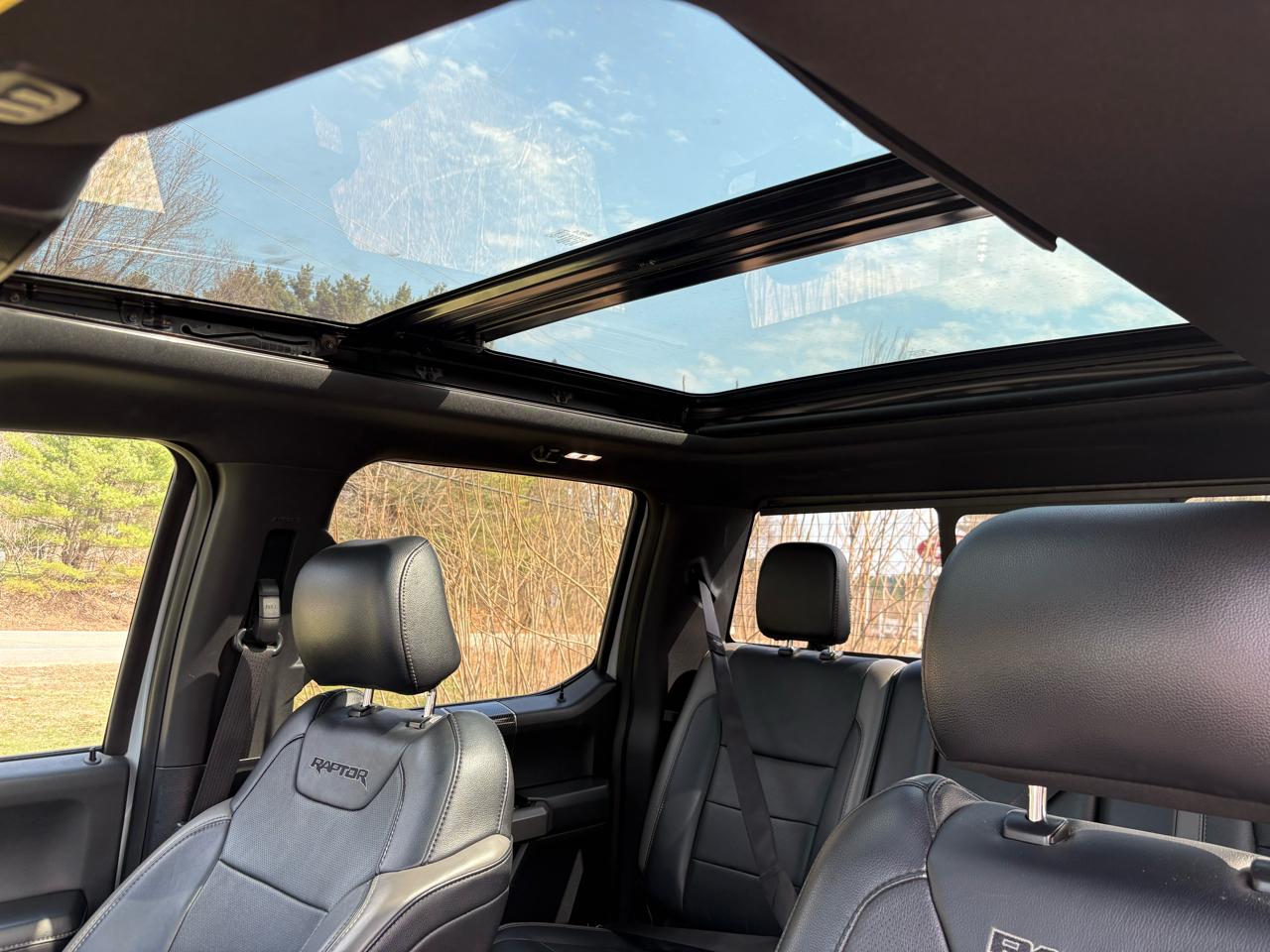 Ford F-150 Raptor SuperCrew 4WD 2017