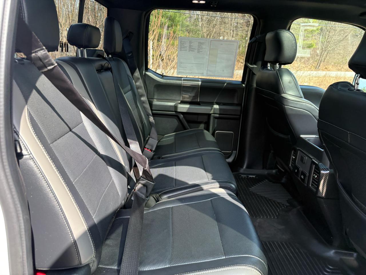 Ford F-150 Raptor SuperCrew 4WD 2017