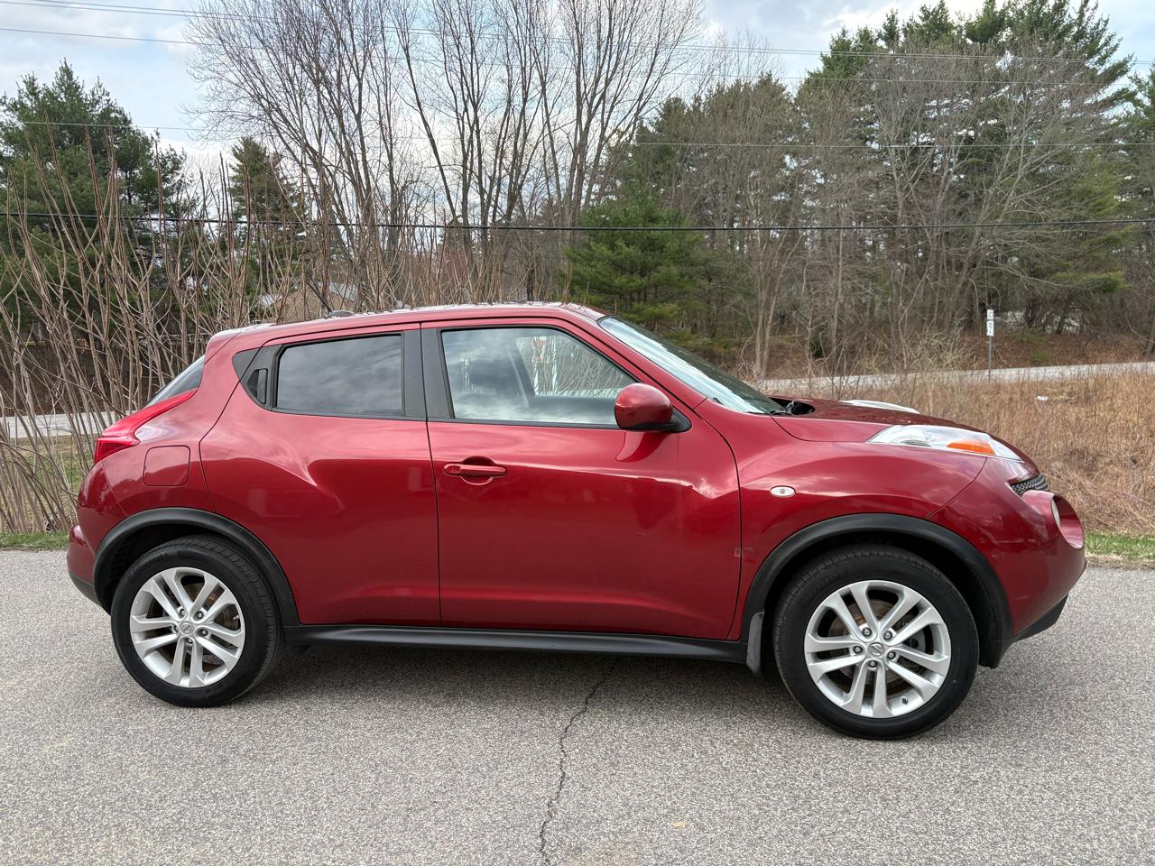 Nissan Juke S AWD 2012
