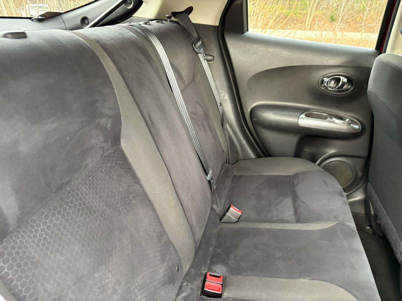 Nissan Juke S AWD 2012