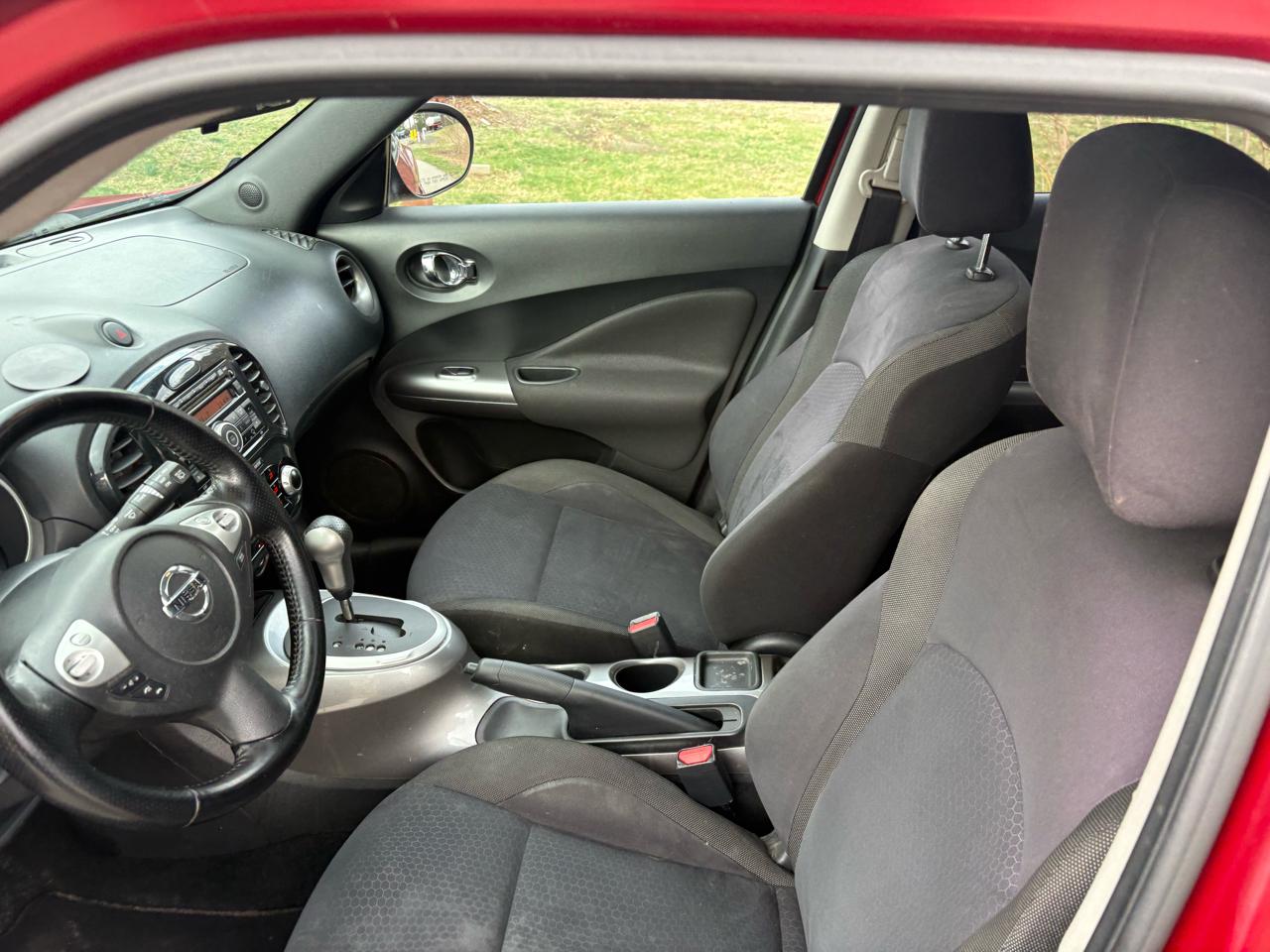 Nissan Juke S AWD 2012