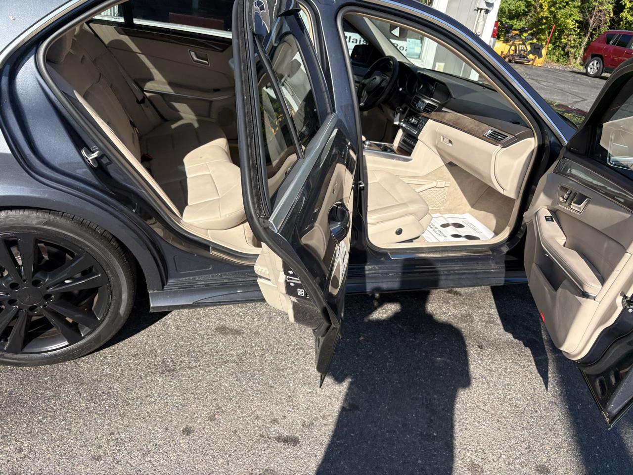 Mercedes-Benz E-Class E350 4MATIC Sedan 2014