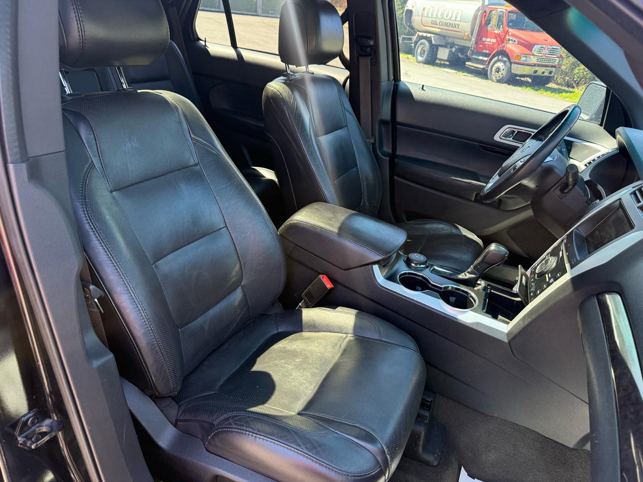 Ford Explorer Limited 4WD 2015