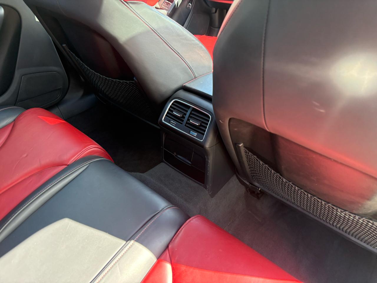 Audi S4 Sedan quattro S tronic 2013