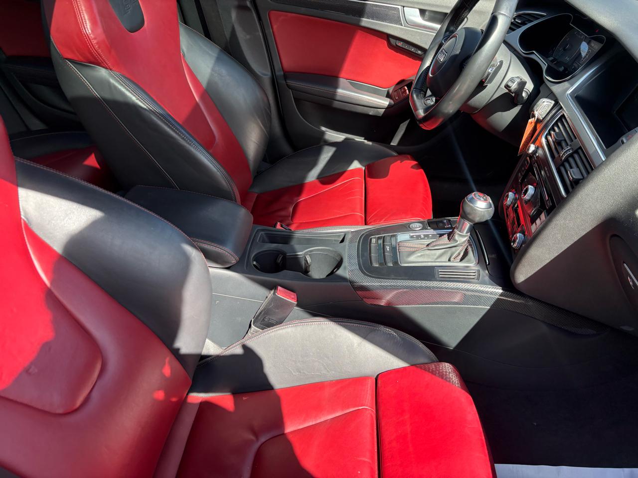 Audi S4 Sedan quattro S tronic 2013