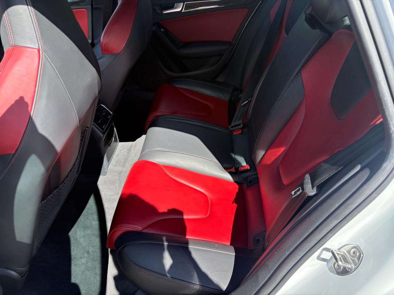 Audi S4 Sedan quattro S tronic 2013