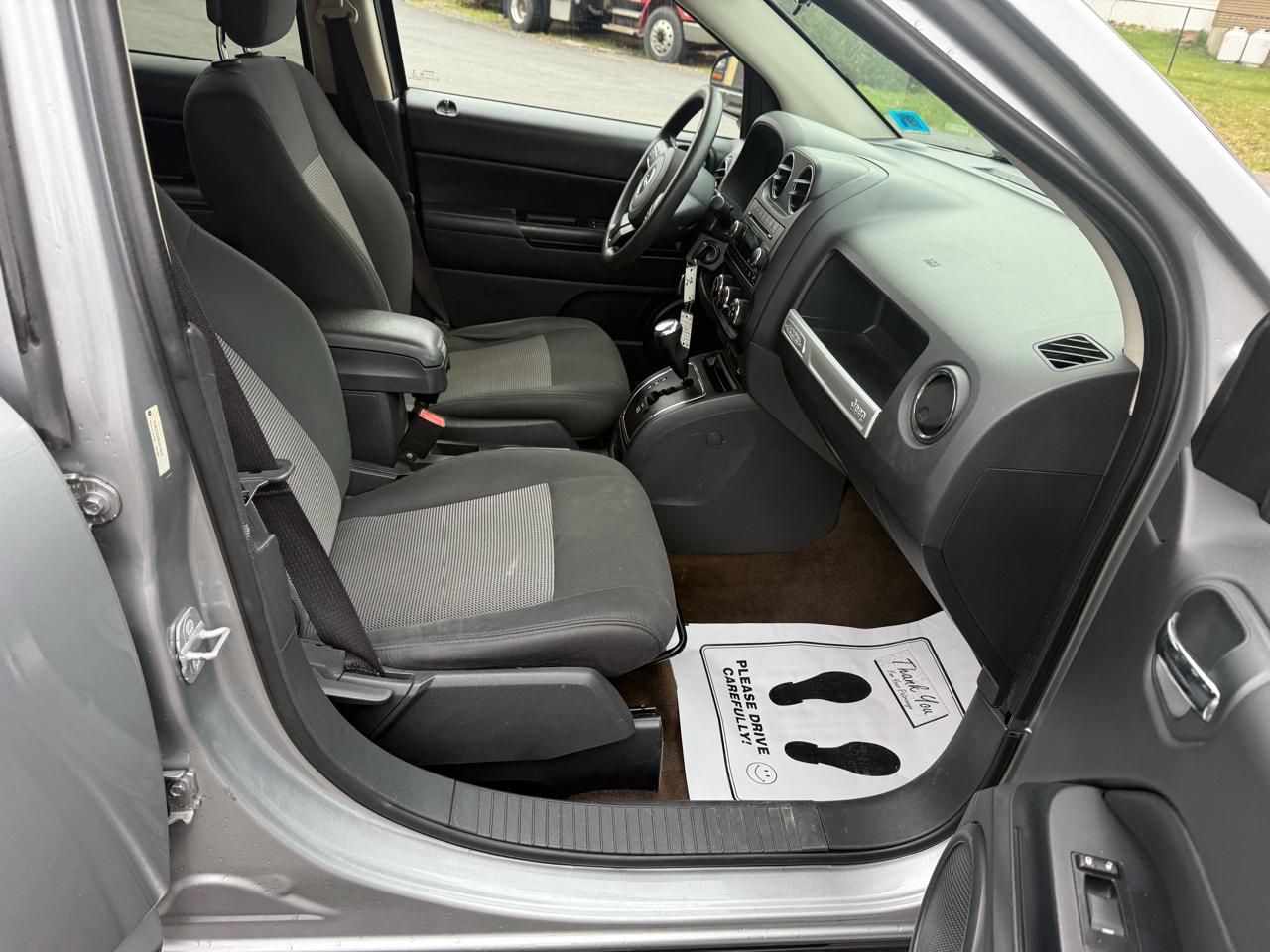 Jeep Compass Sport FWD 2014