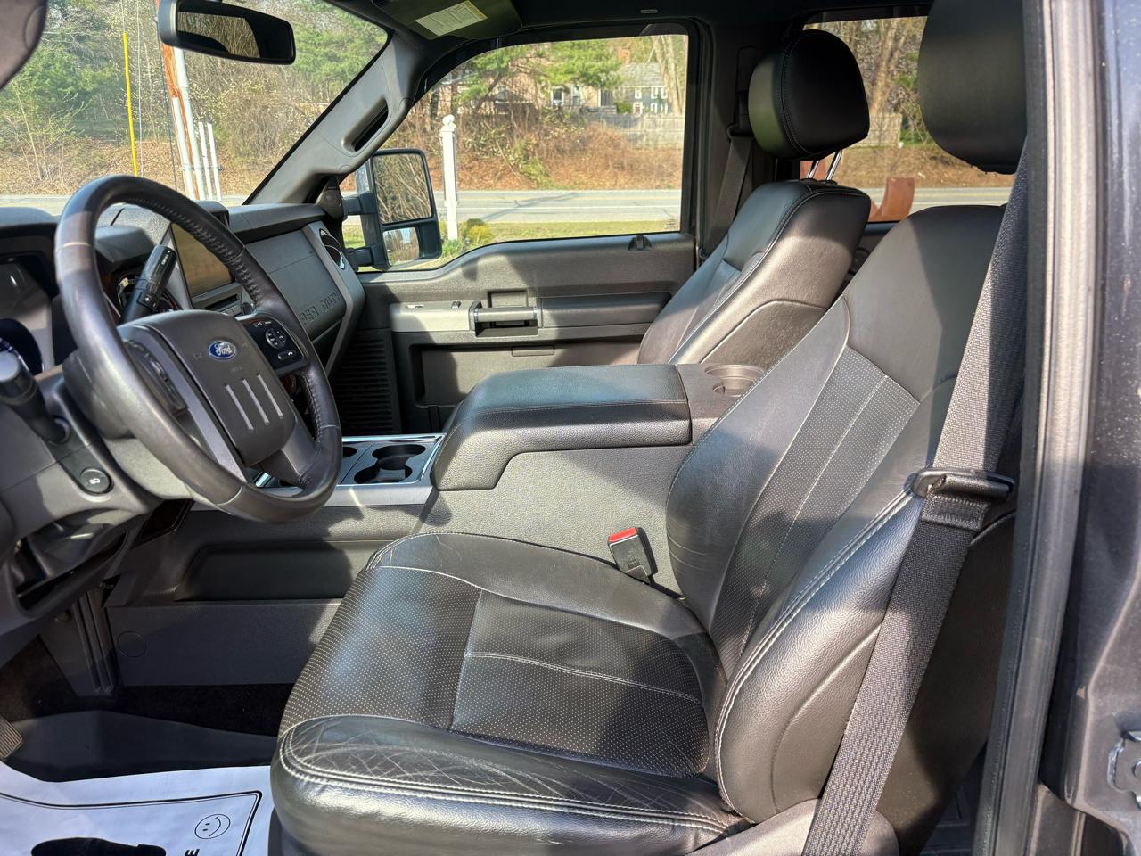Ford F-250 SD Lariat Crew Cab 4WD 2015