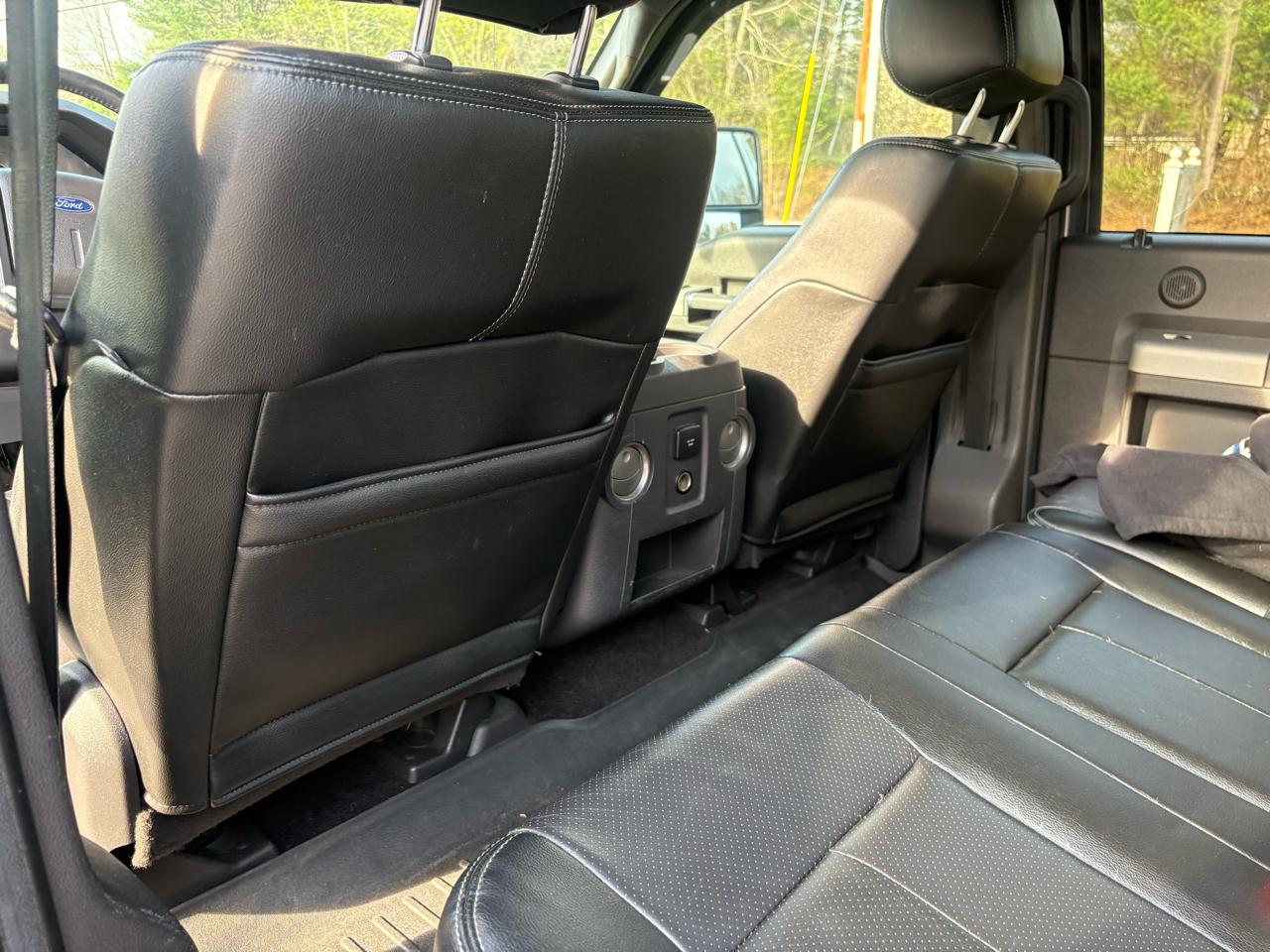 Ford F-250 SD Lariat Crew Cab 4WD 2015
