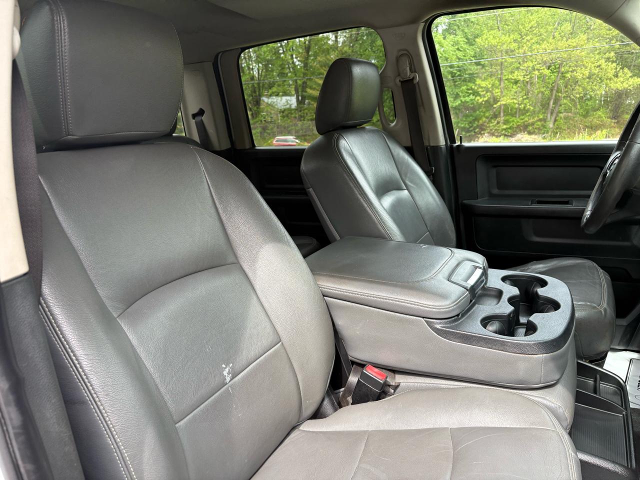 RAM 3500 Tradesman Crew Cab 4WD 2018