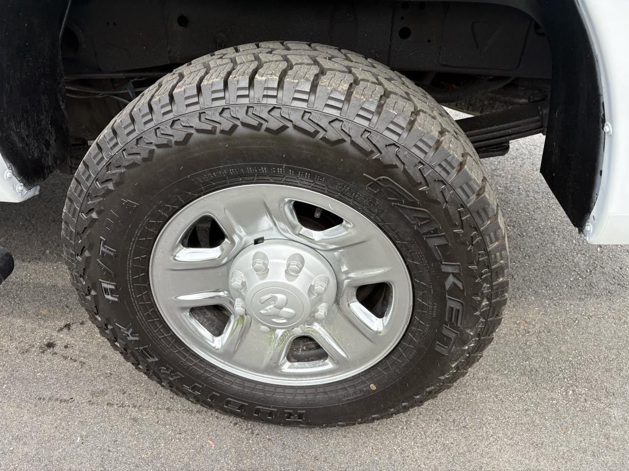 RAM 3500 Tradesman Crew Cab 4WD 2018
