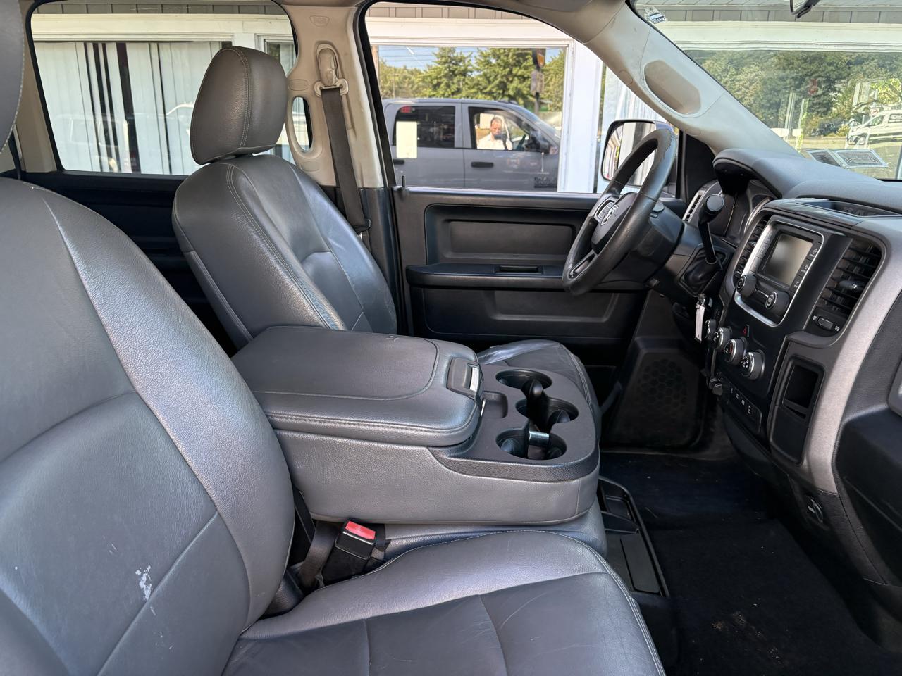 RAM 3500 Tradesman Crew Cab 4WD 2018