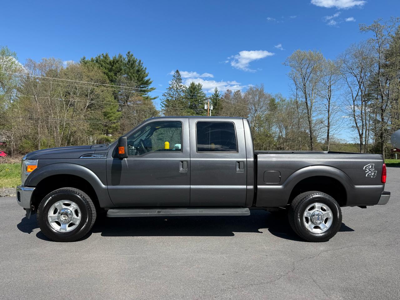 Ford F-250 SD Lariat Crew Cab 4WD 2015