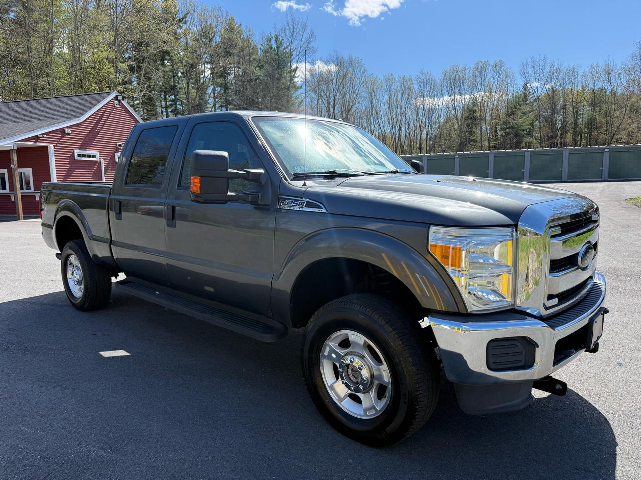 Ford F-250 SD Lariat Crew Cab 4WD 2015