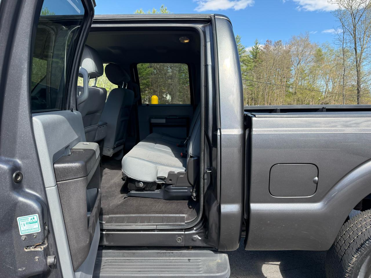 Ford F-250 SD Lariat Crew Cab 4WD 2015