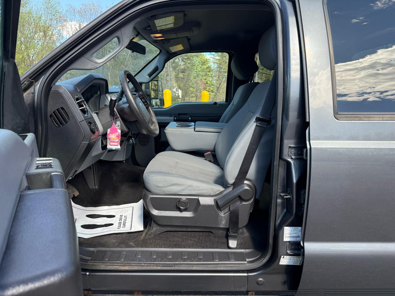 Ford F-250 SD Lariat Crew Cab 4WD 2015