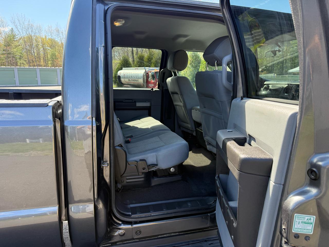 Ford F-250 SD Lariat Crew Cab 4WD 2015