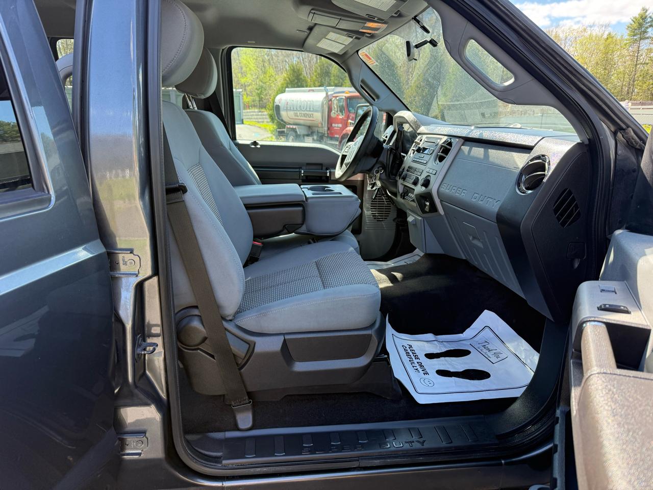 Ford F-250 SD Lariat Crew Cab 4WD 2015